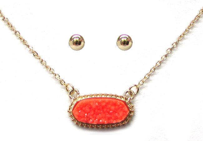 Eloise Druzy Oval Pendant Necklace