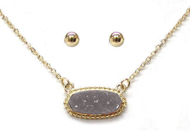 Eloise Druzy Oval Pendant Necklace