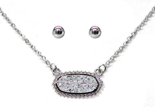 Eloise Druzy Oval Pendant Necklace