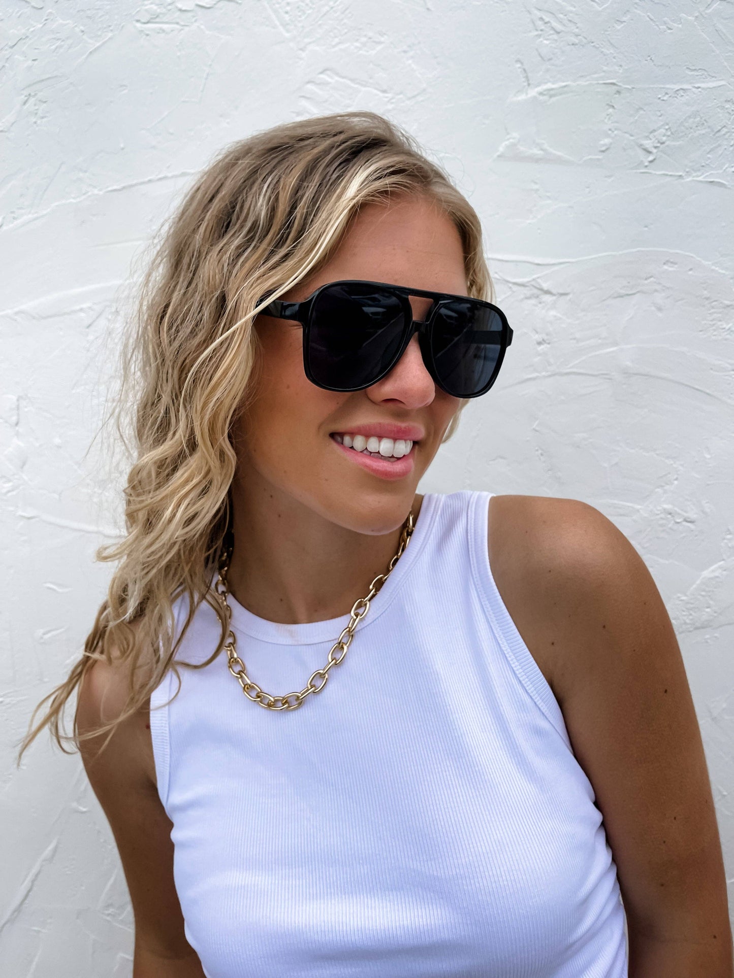 RETRO SUNGLASSES