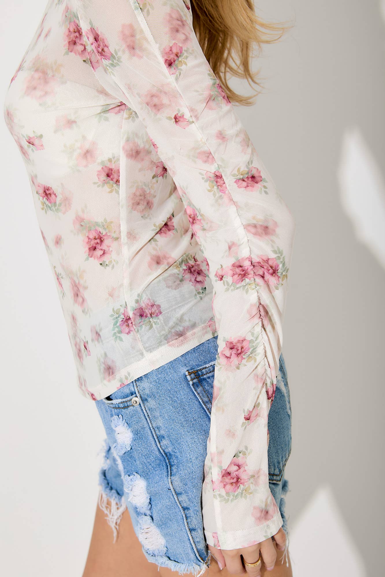 FLORAL MESH TOP