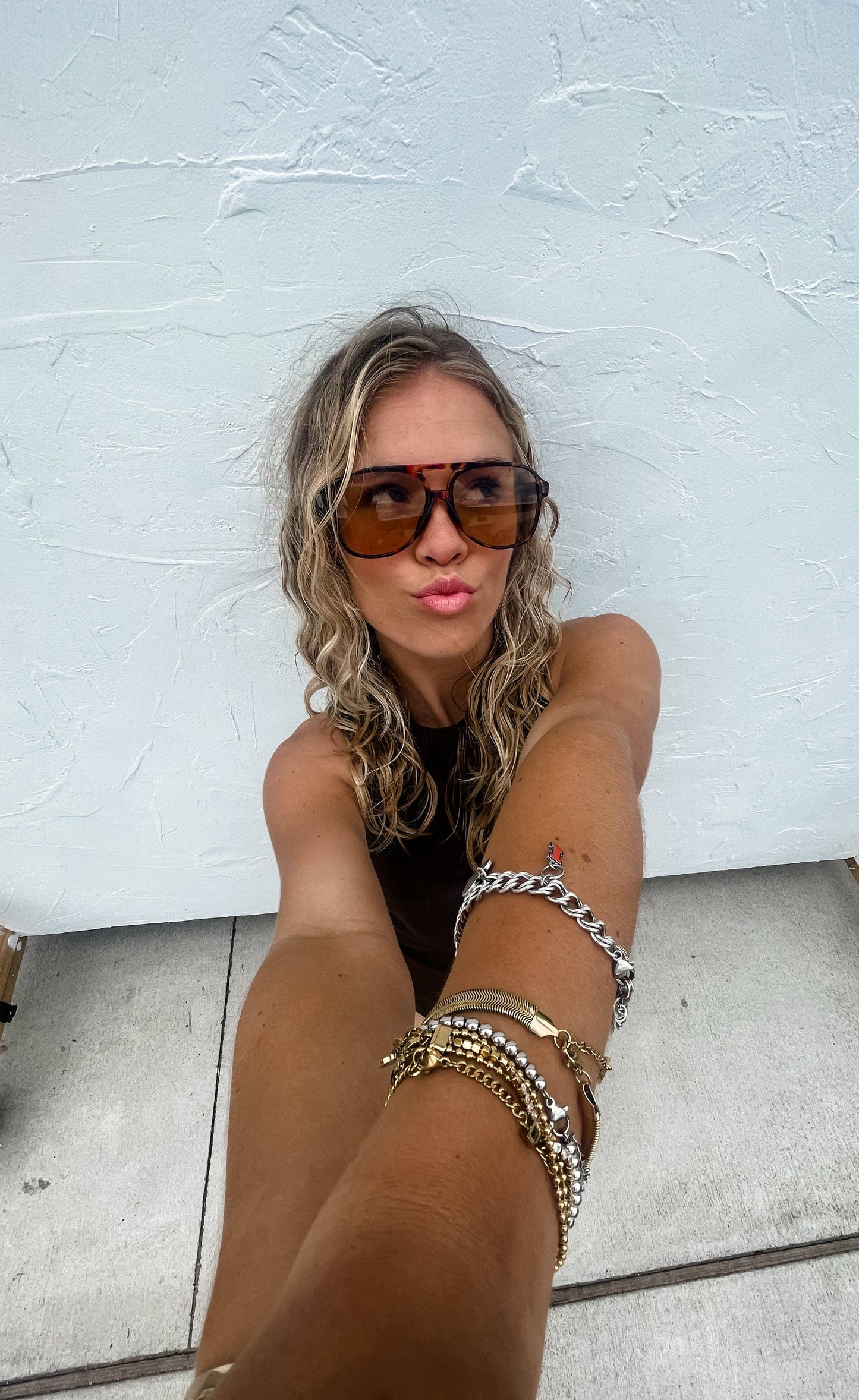 RETRO SUNGLASSES