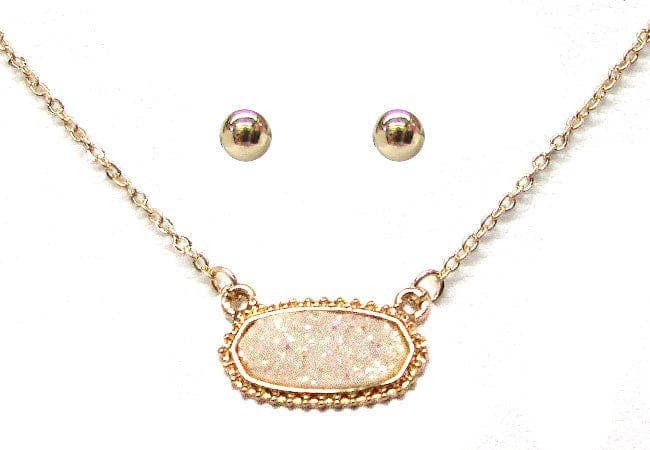 Eloise Druzy Oval Pendant Necklace