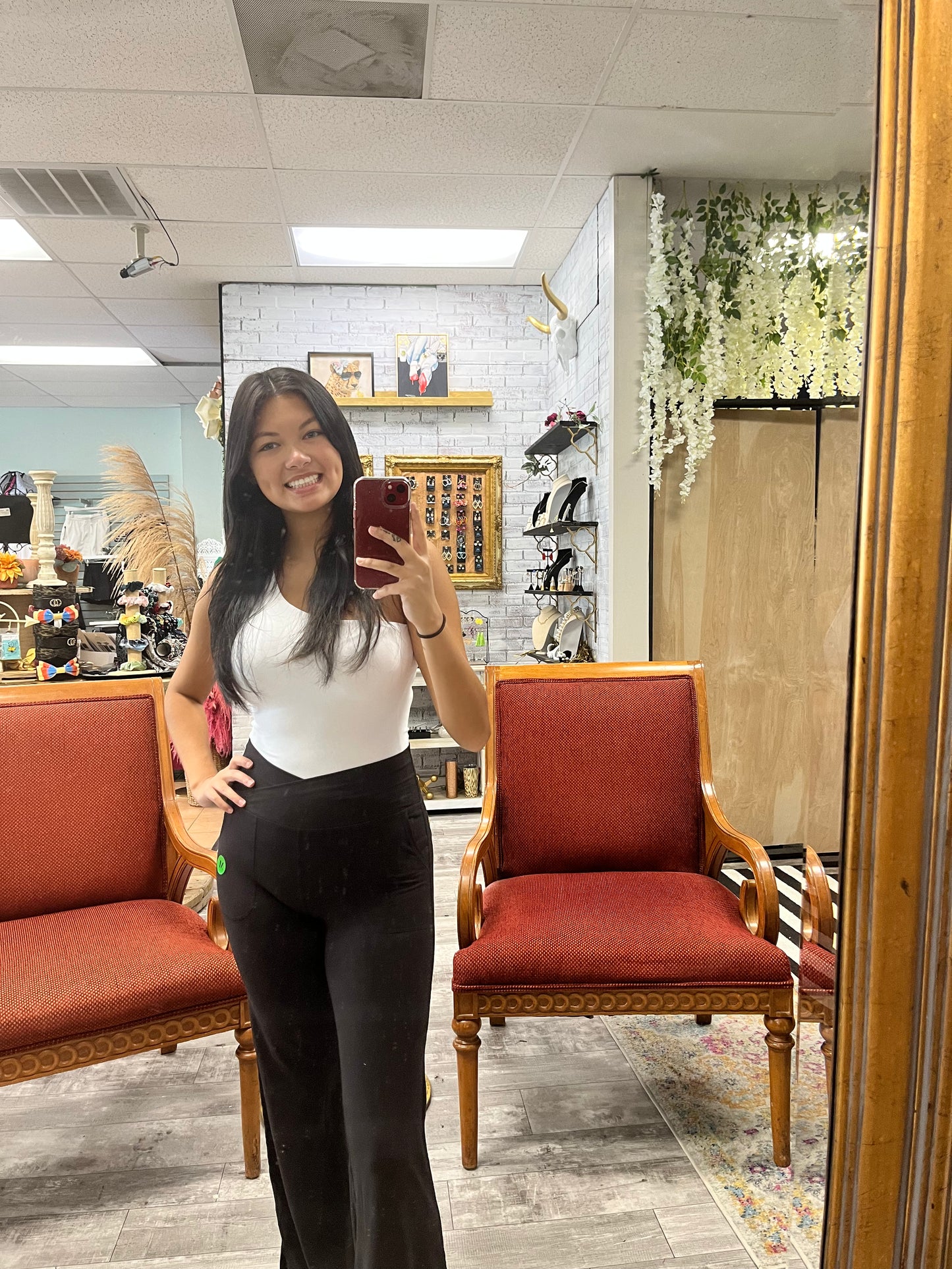 V WAIST FLARED YOGA PANTS