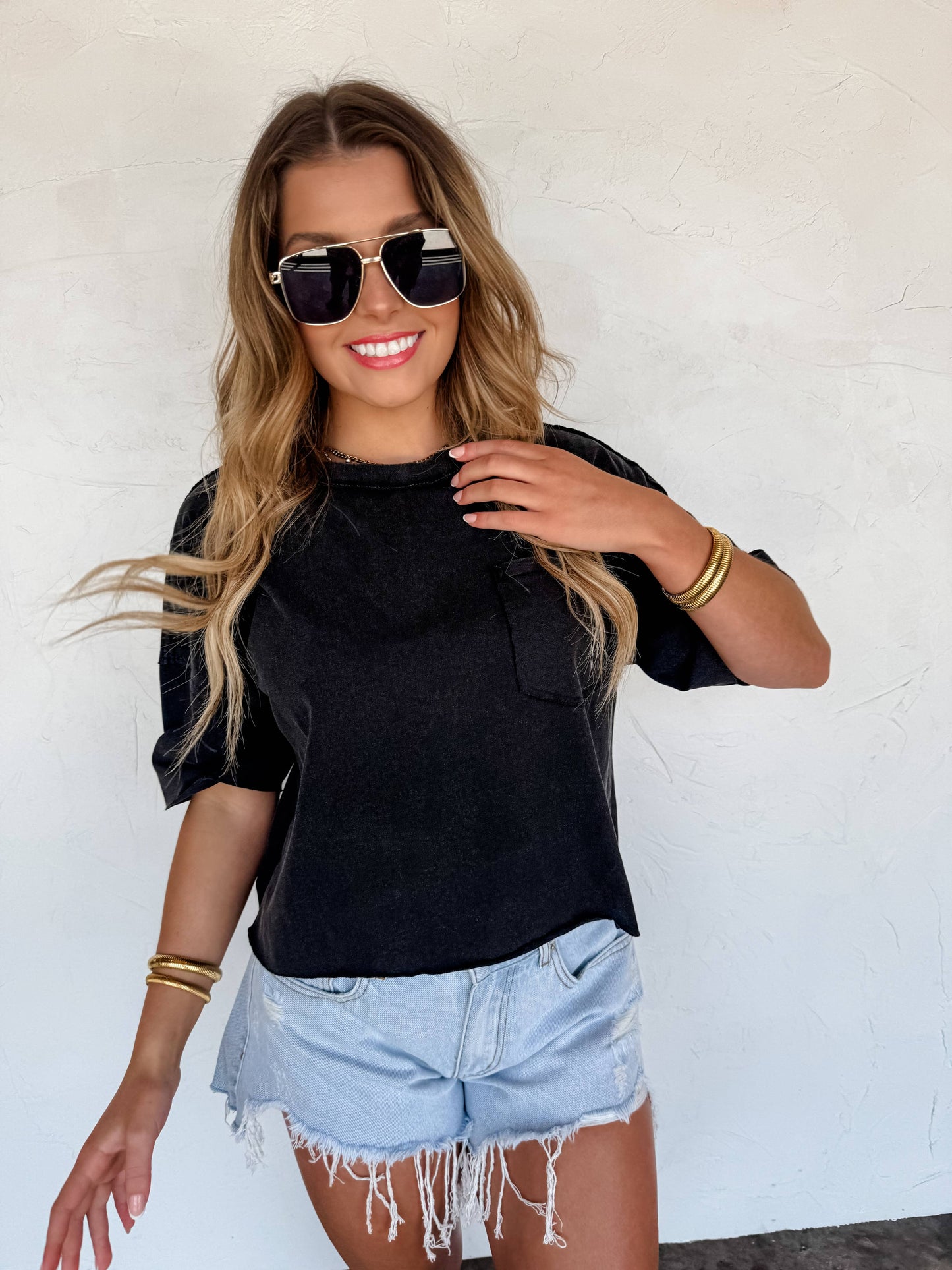 ROSIE RAW HEM TEE