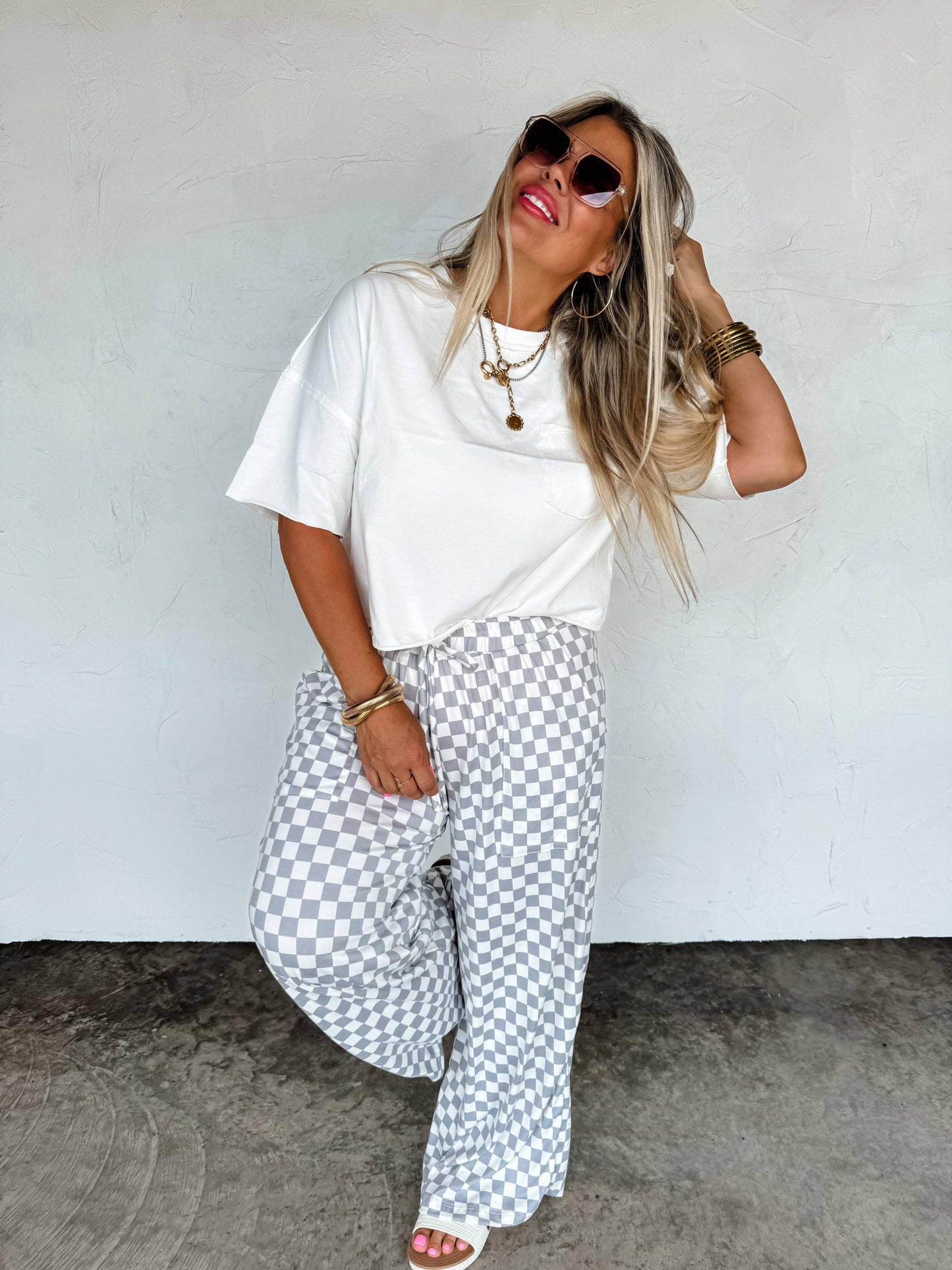 ROSIE RAW HEM TEE