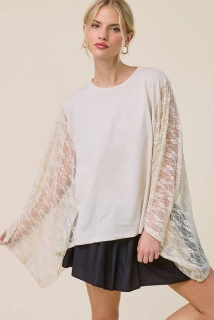 LACE SLEEVE TOP