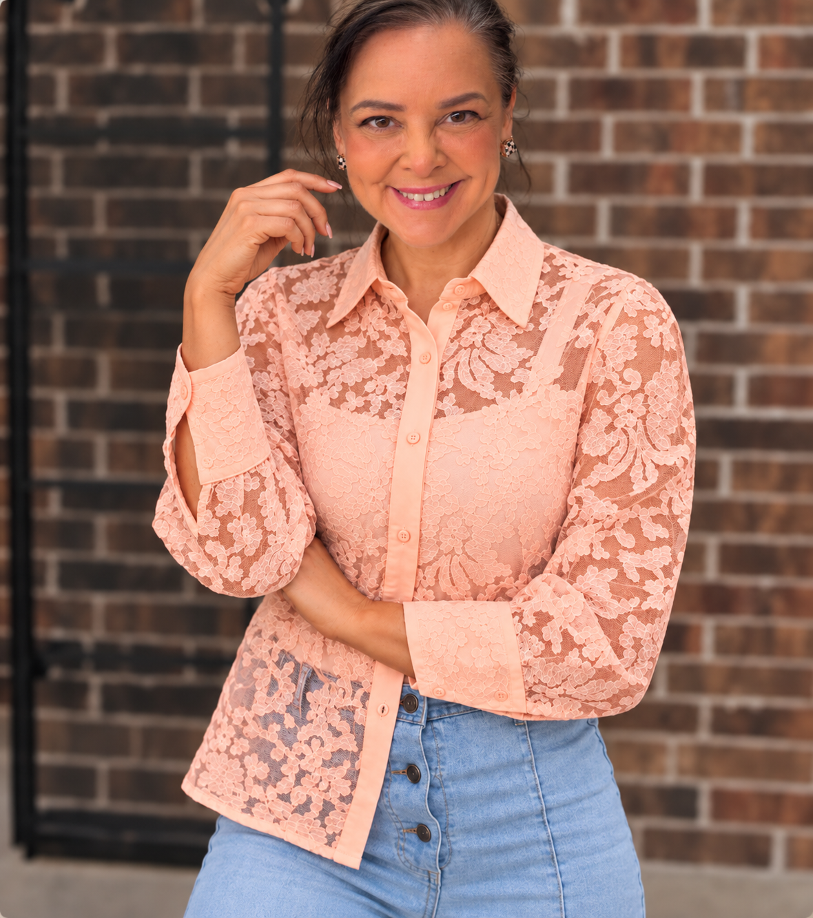 Peach Perfection Floral Lace Blouse 🍑