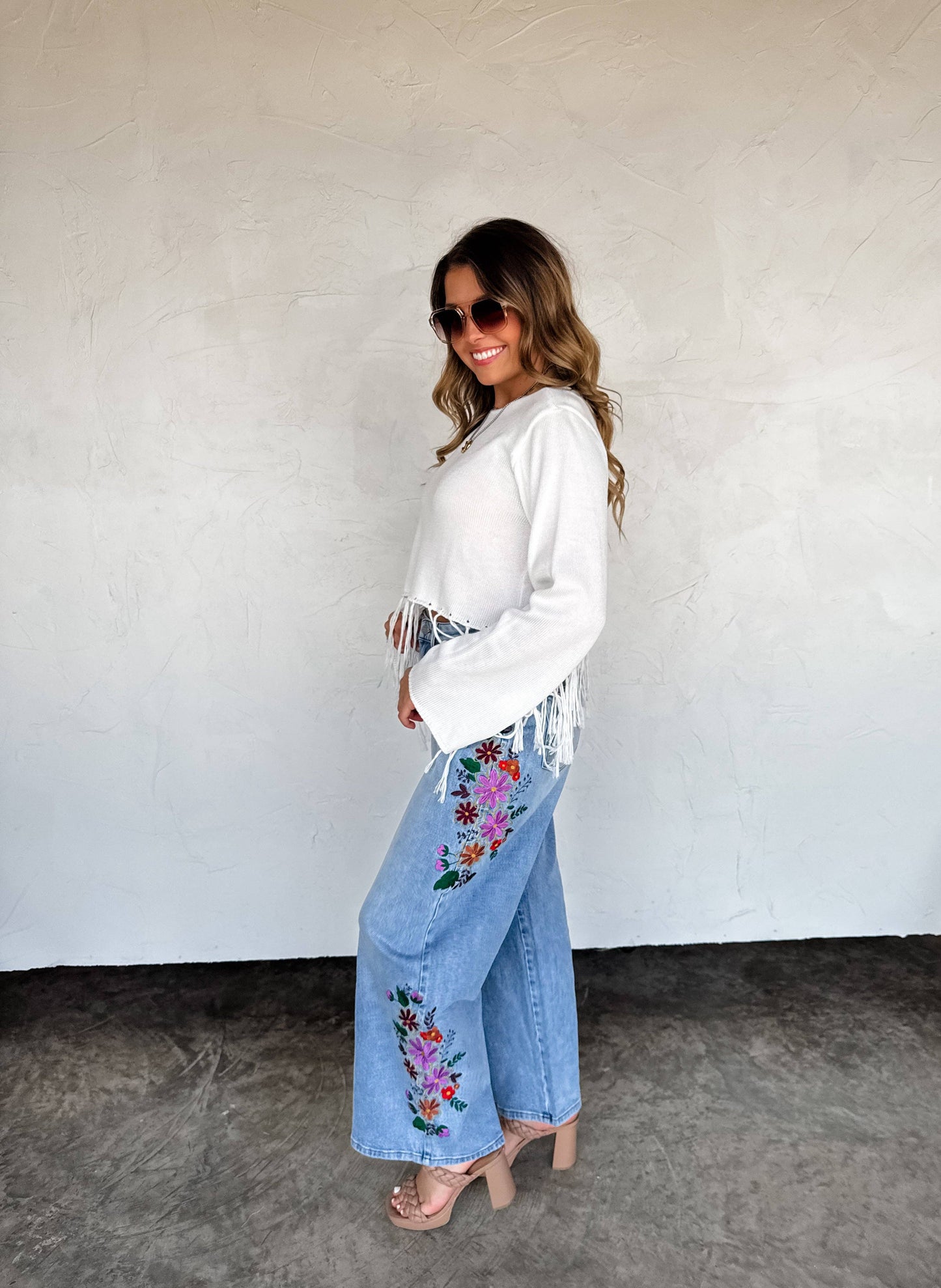 EVIE FLORAL EMBROIDERED JEANS