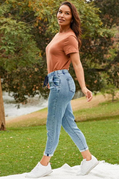 Petite Mid Rise Jogger