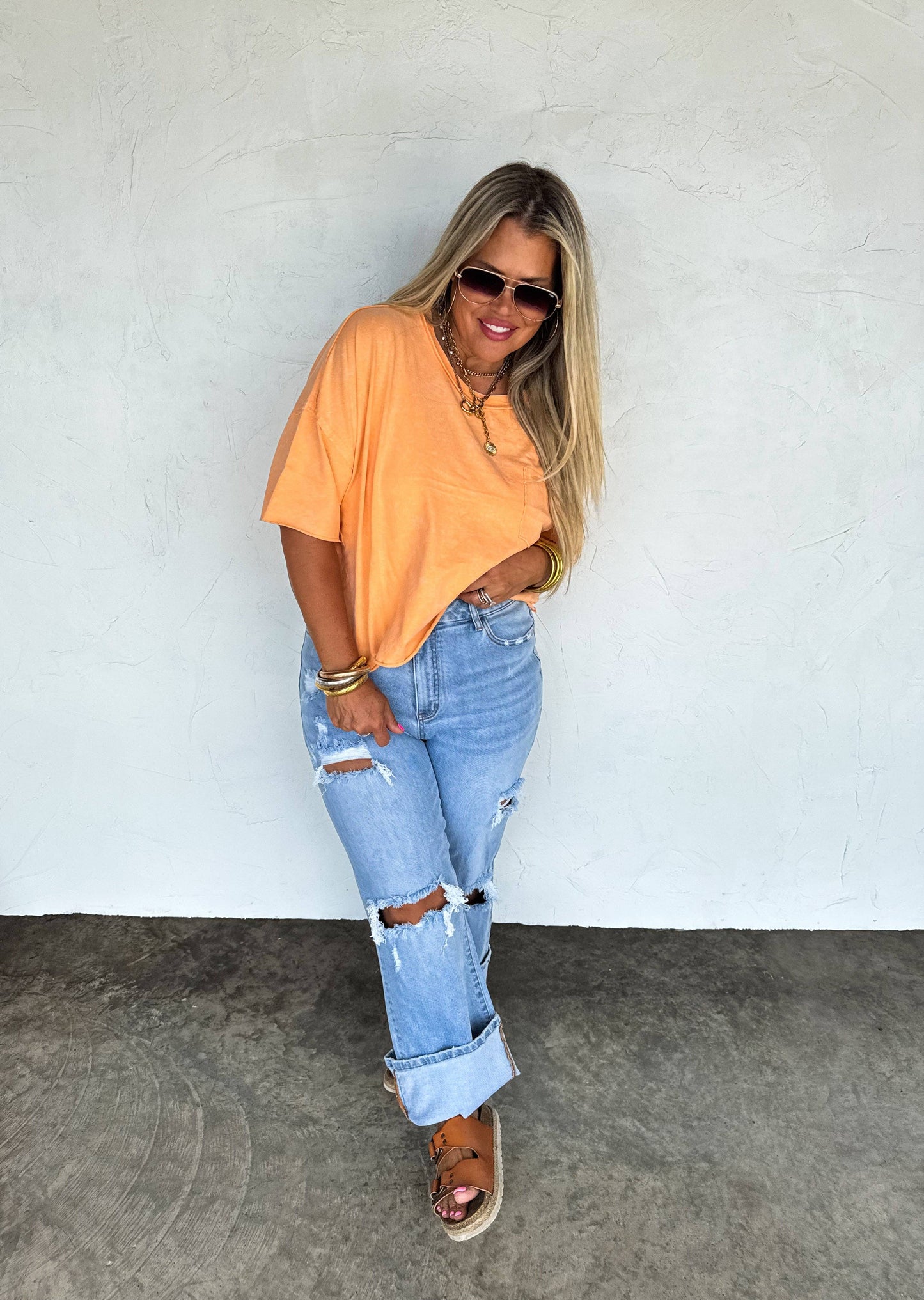ROSIE RAW HEM TEE