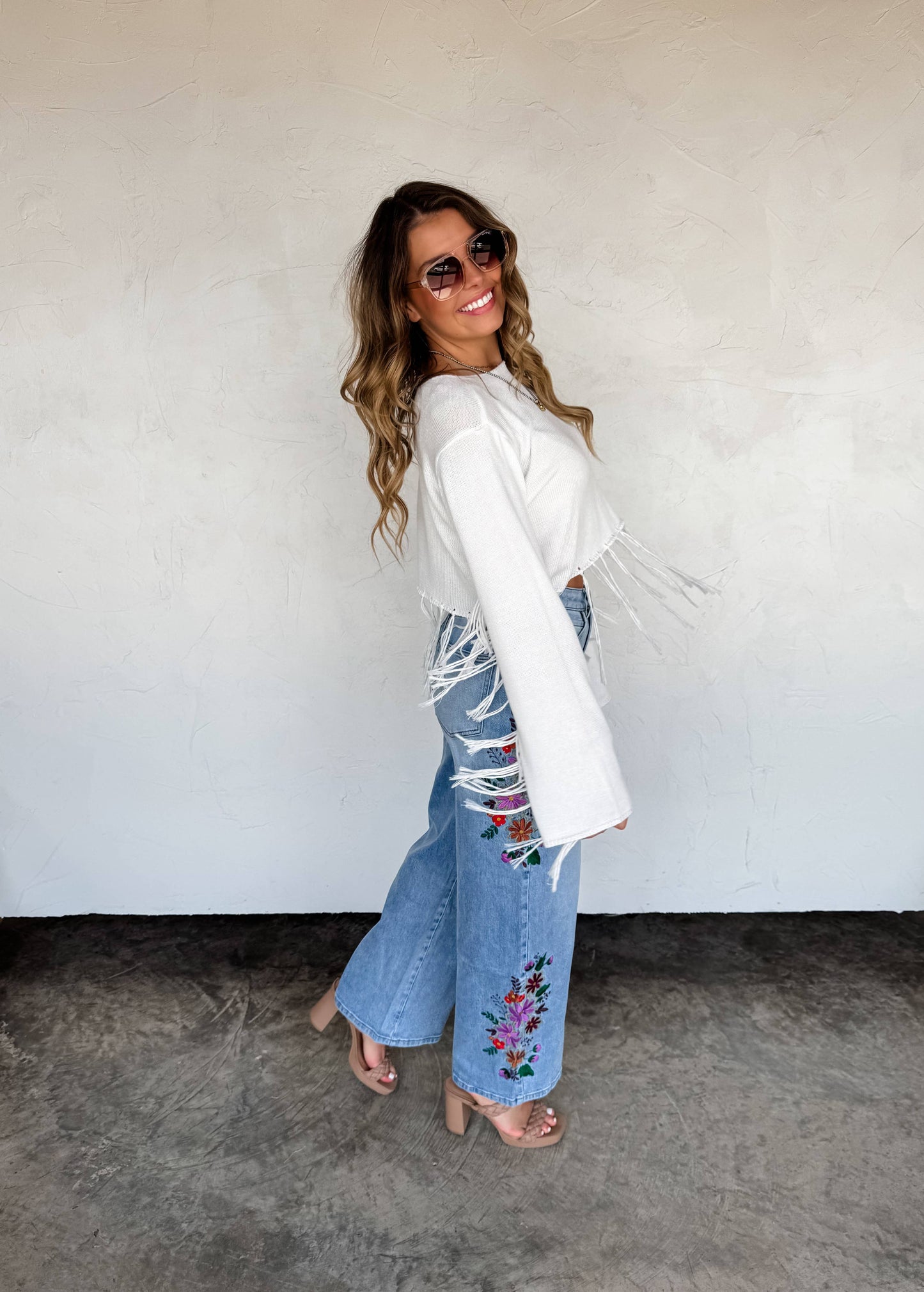 EVIE FLORAL EMBROIDERED JEANS