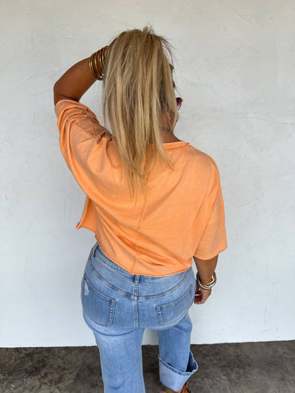 ROSIE RAW HEM TEE